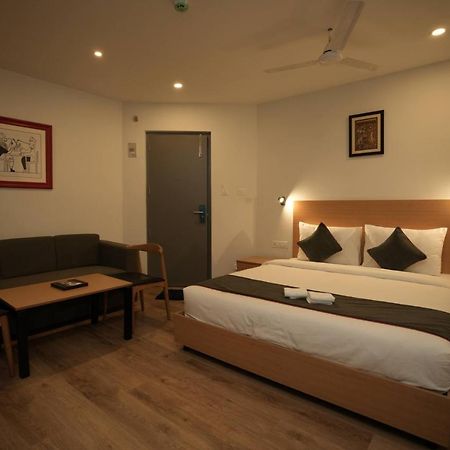 Grand Ganpat Hotel Vellore Eksteriør billede